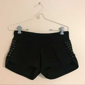 [lululemon] Black Speed Shorts Reflective Dots